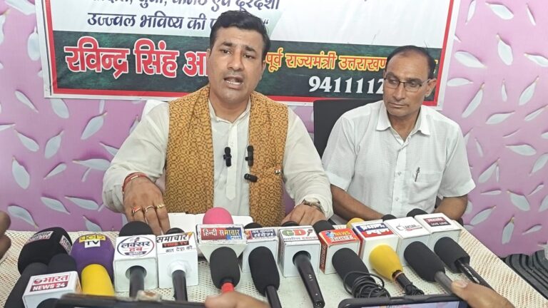 “धामी जी किसानों से वोट मत मांगना” — पूर्व राज्य मंत्री रविंद्र सिंह आनंद का सरकार पर बड़ा हमला
