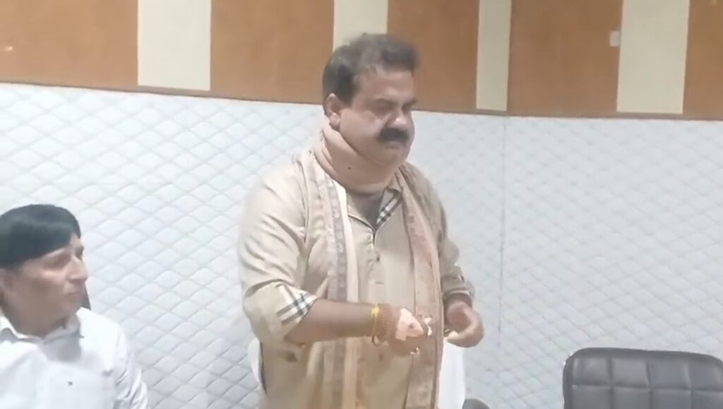 महाराजा भगीरथ जी की मूर्ति का सौंदर्यीकरण हर हाल में होगा, हिम्मत है तो रोक कर दिखाओ — उमेश कुमार